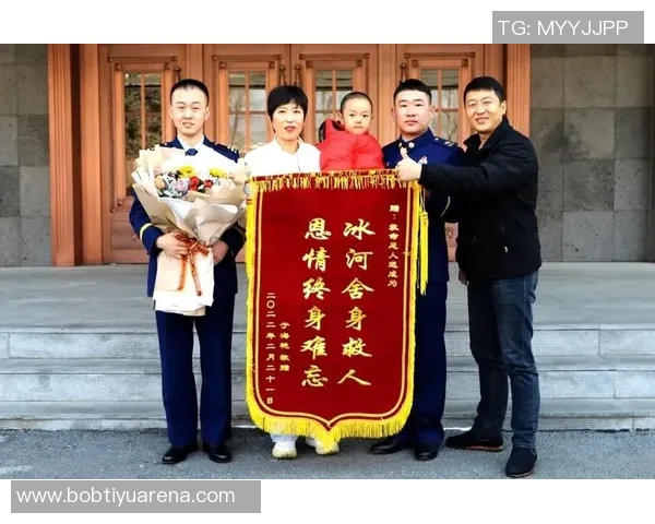 森林球迷见义勇为遭遇重伤俱乐部慷慨捐款一万英镑助其康复